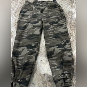 Cropped straight High Waisted Cargo Pants